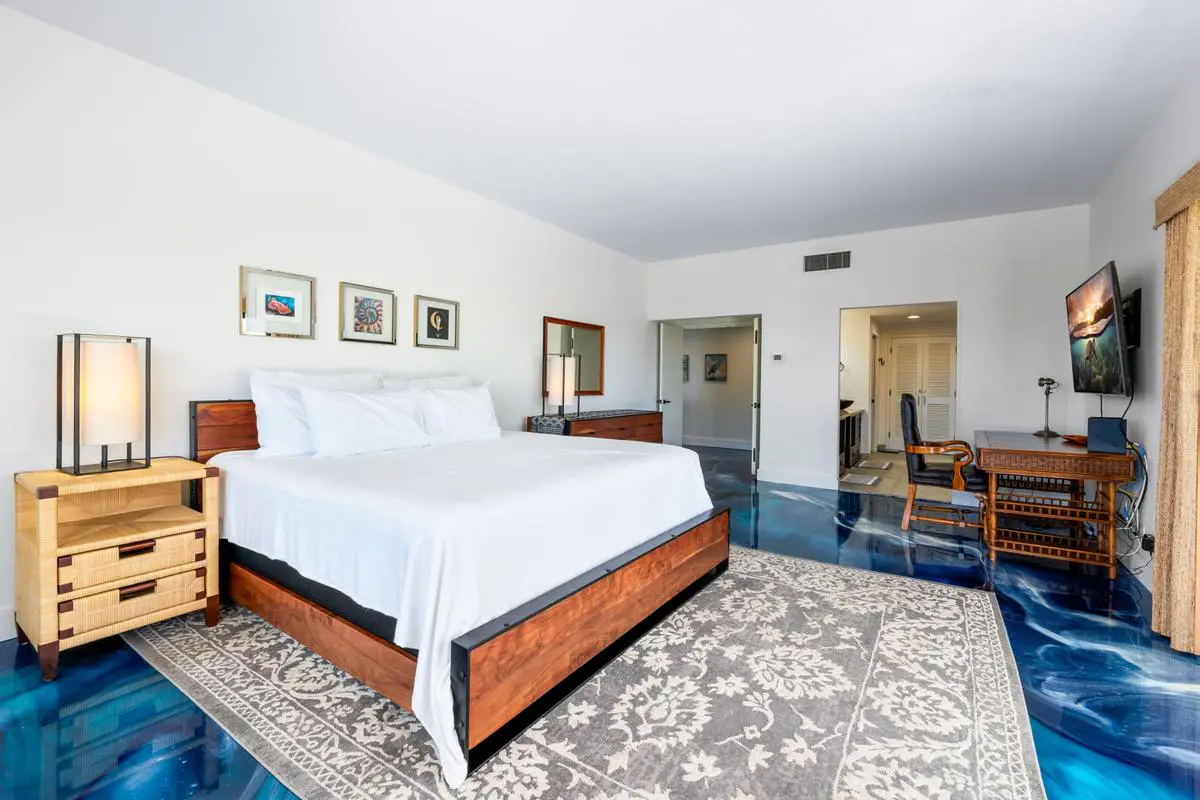 Primo Kona Condo