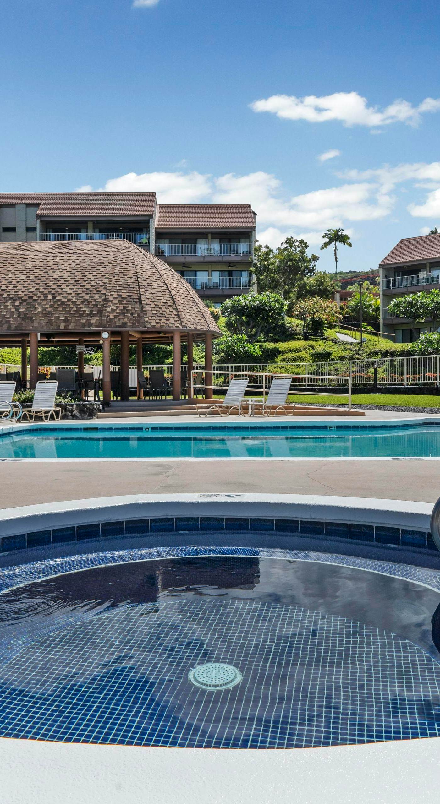 Keauhou Punahele B-102