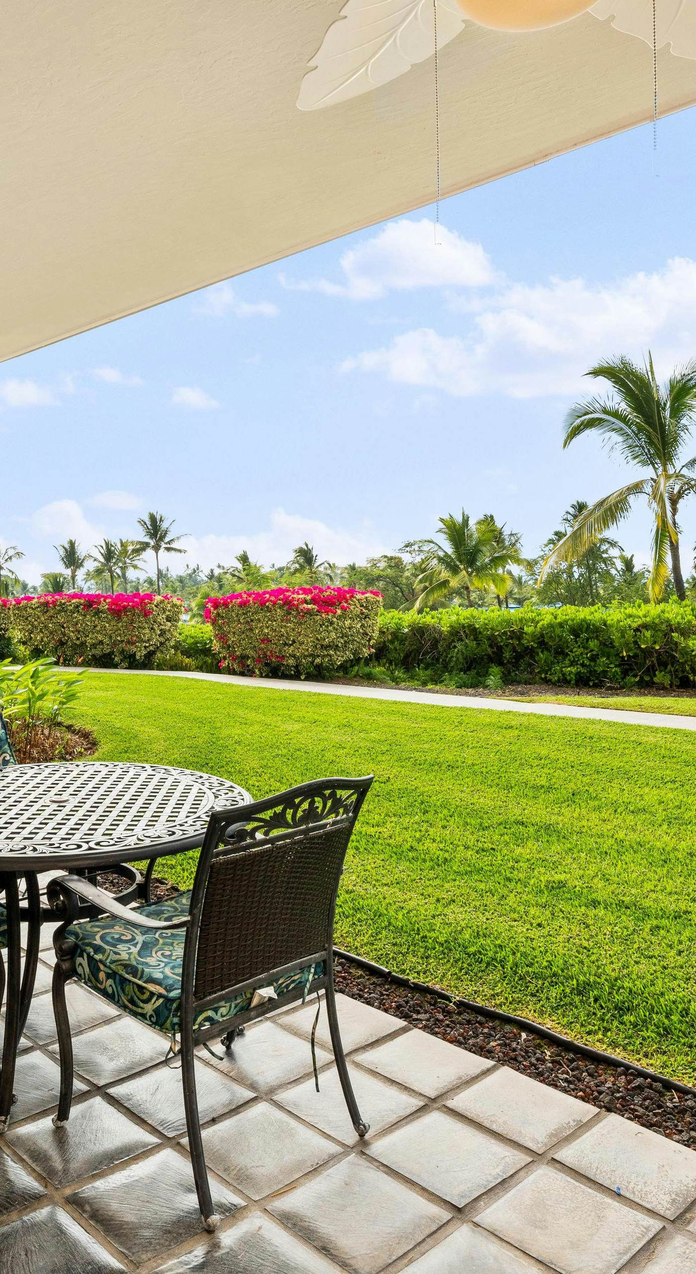 Keauhou Punahele B-102