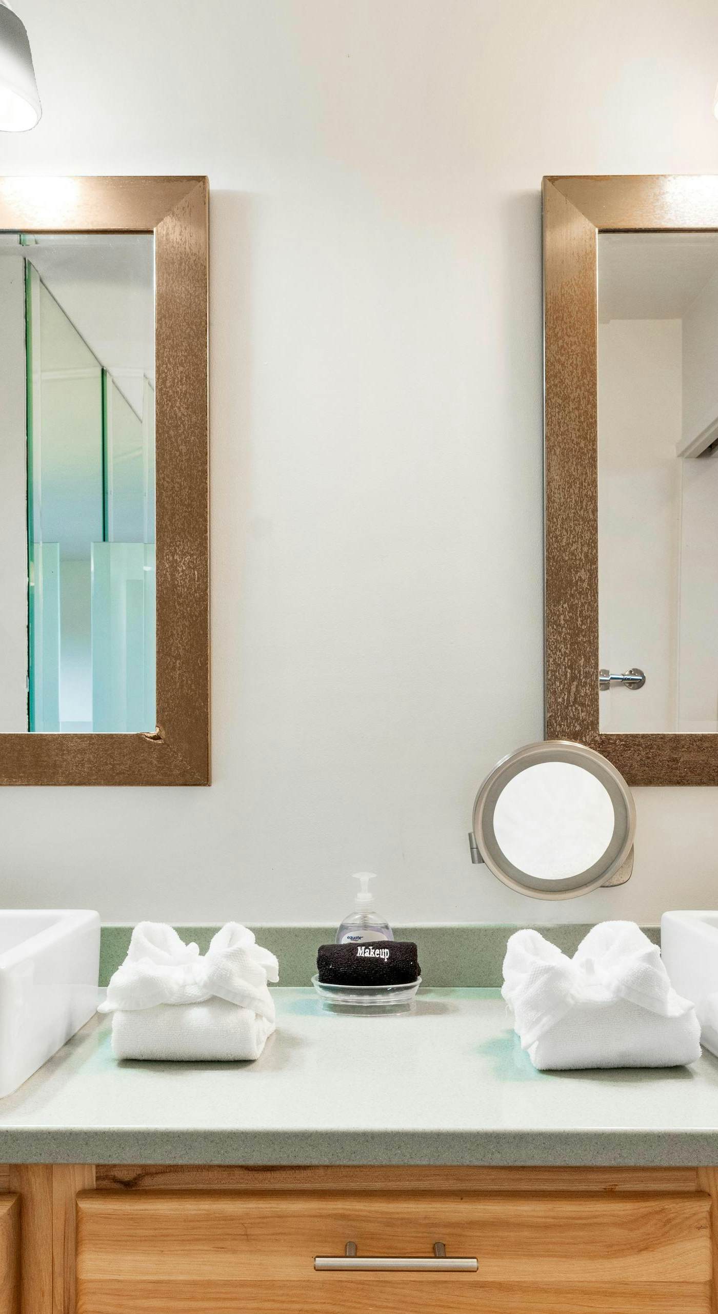 Keauhou Punahele B-102