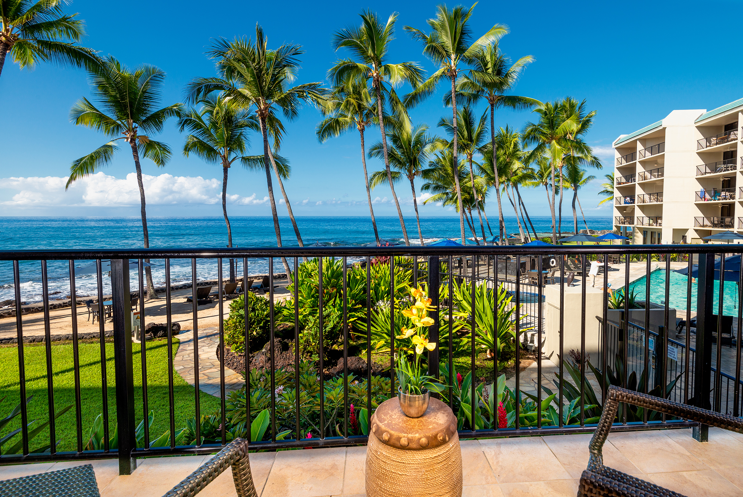Beautiful Ocean & Sunset Views, Private Beach! 🐬 Month Plus 🤿 Kona By The Sea 110
