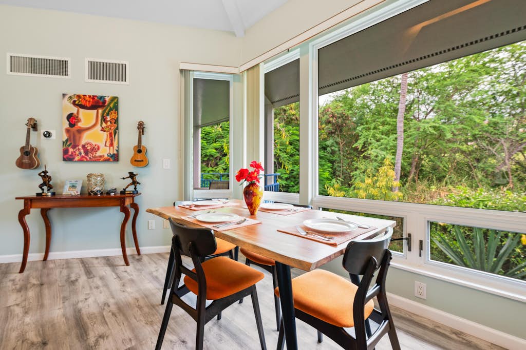 Mauna Loa Village Resort 2 King Suites w/ Private Lanais. Shared Pool & Pickleball