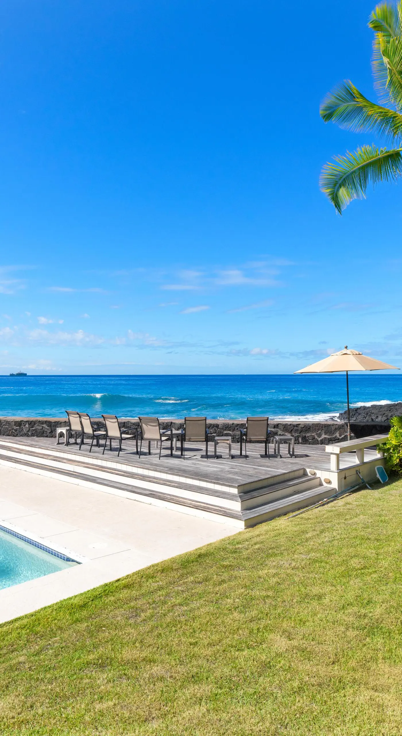 Hale Kalani Estate