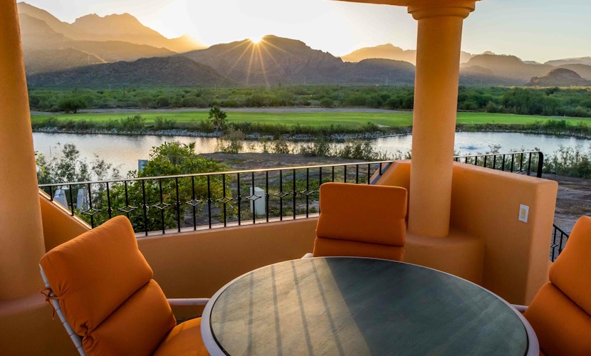 Marvellous Mountain & lake view. Bikes available for guest By Casago