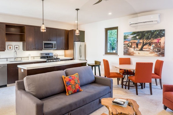 Casa del Gallo-Home in Loreto bay- Baja reimagined! steps from Community Pool