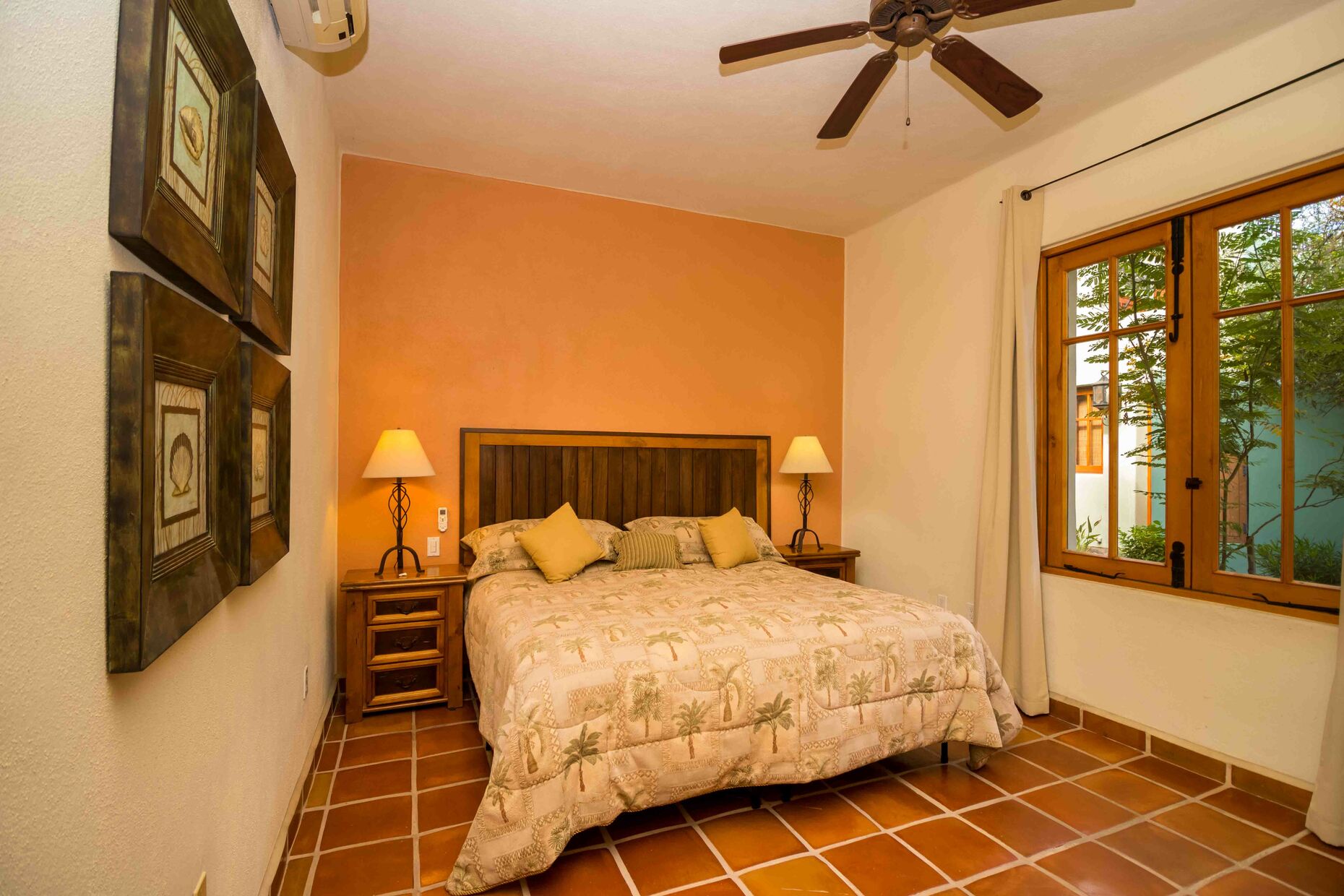 Pleasant home close to community Pool and Wine bar