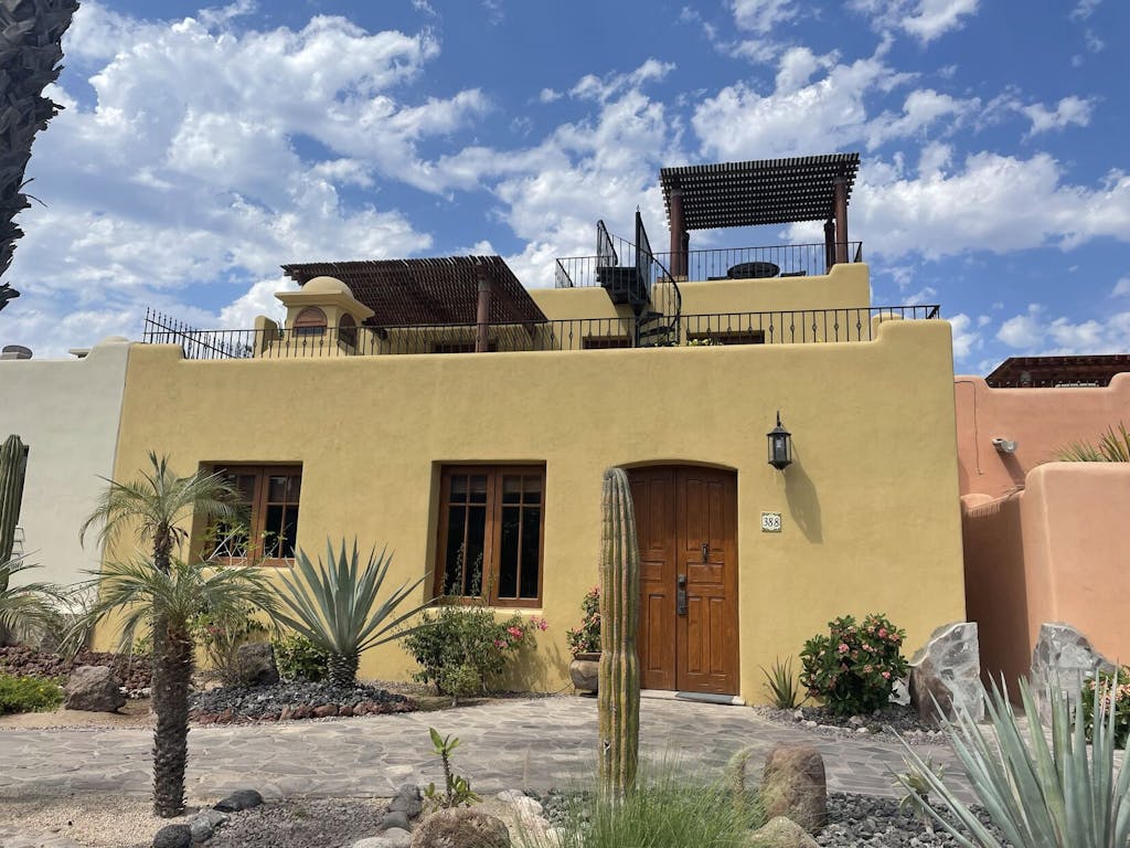 Casa Juanchi  Mountain views and just steps from restaurants, pool, and the beach of  Loreto Bay