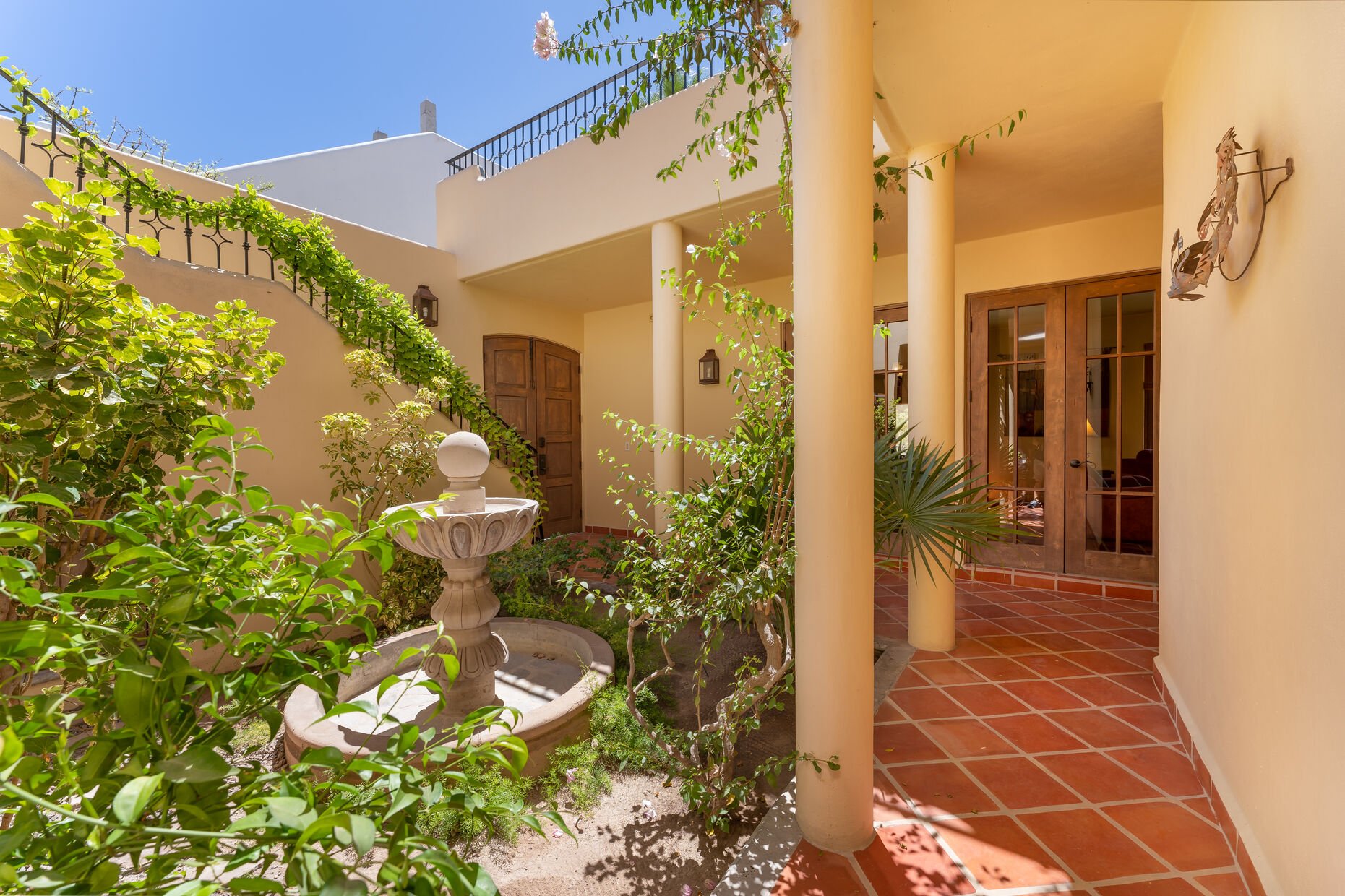 Relaxing home steps away from the Community Pool in Loreto Bay