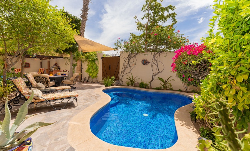 Extraordinary home with private pool - 2 Bikes Available By Casago