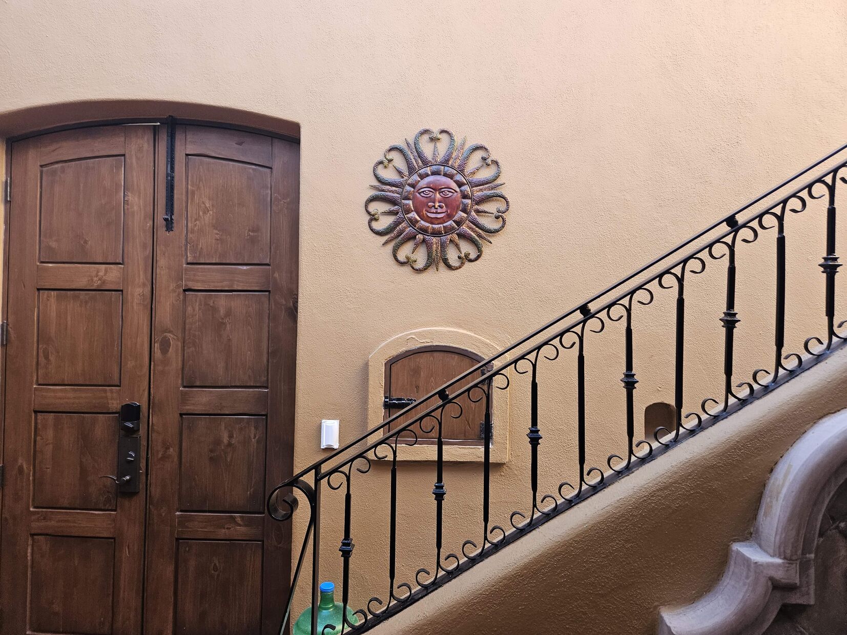 Wonderful home next to the community pool