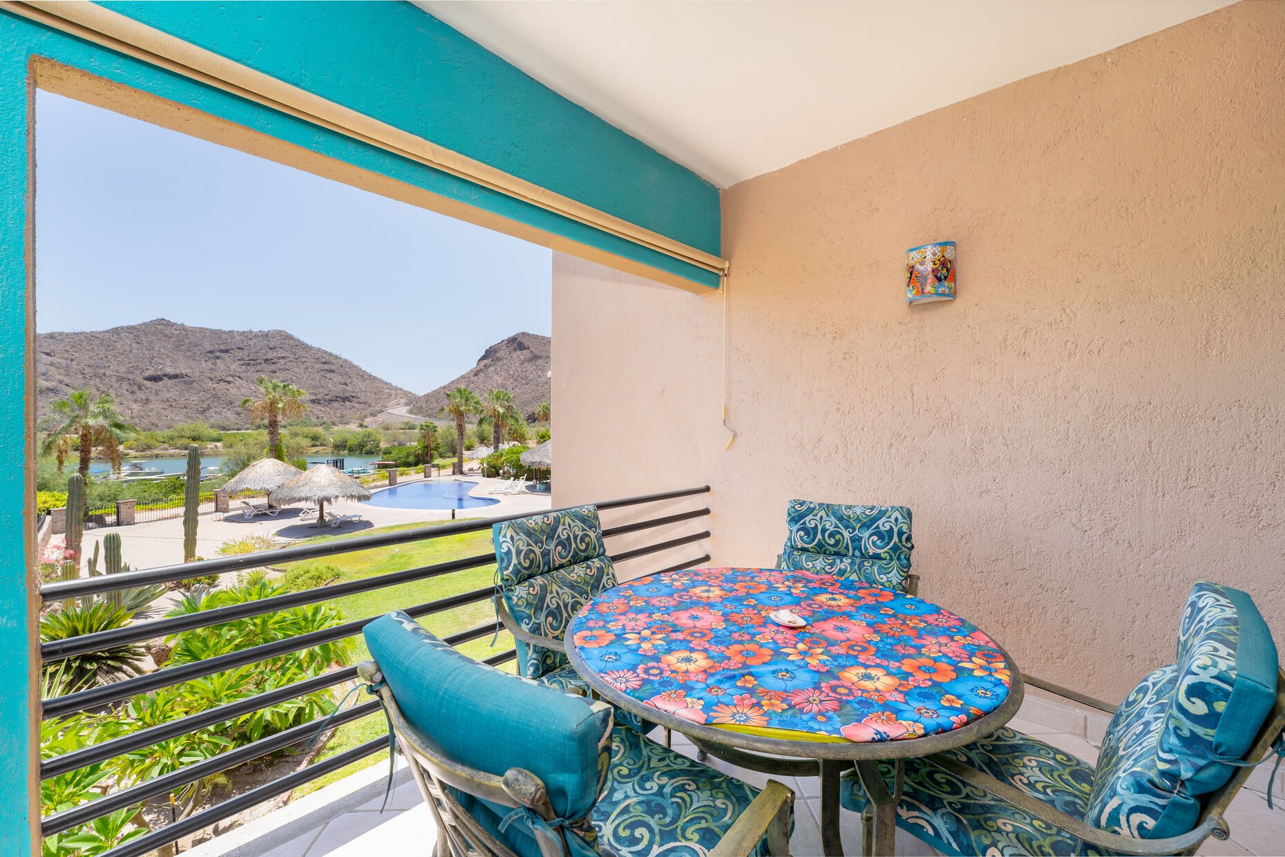 1 Bed & 1 Bath Condo with Ocean, Mountain and Golf course View, Amazing