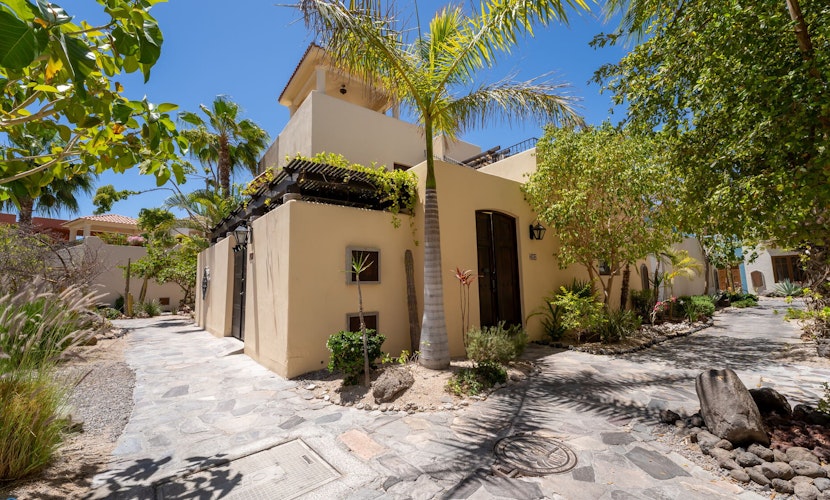 A peaceful and charming home located