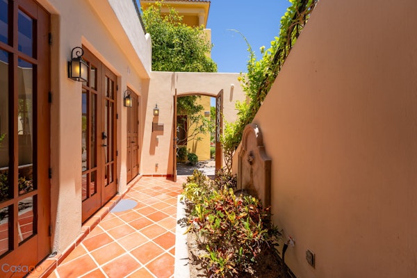 Our exquisite casa offers a perfect blend of comfort and convenience.