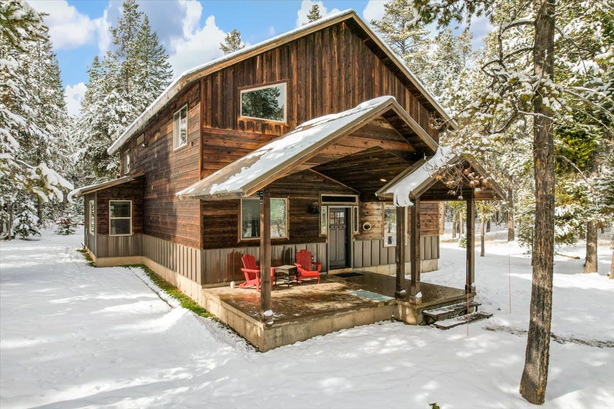 Henry's Lake Hideaway