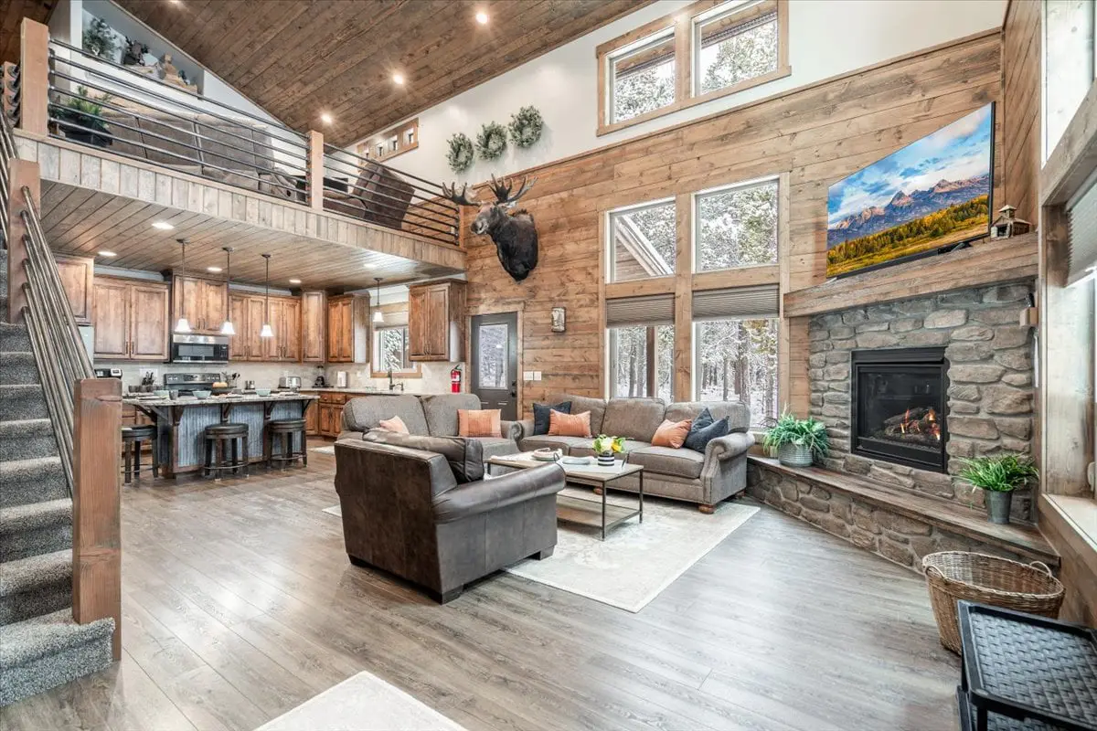 Henry's Lake Hideaway