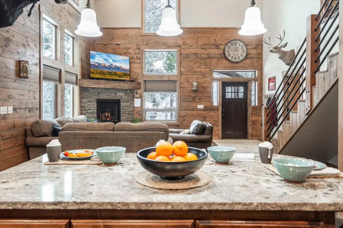 Henry's Lake Hideaway