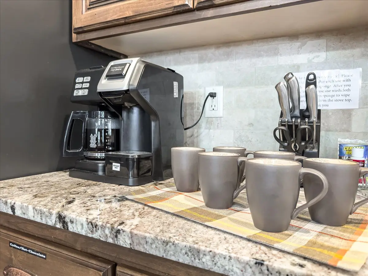 Henry's Lake Hideaway