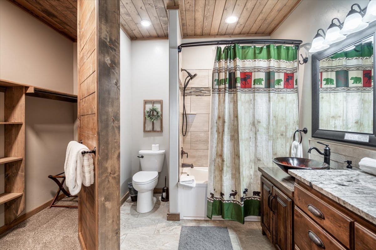 Henry's Lake Hideaway