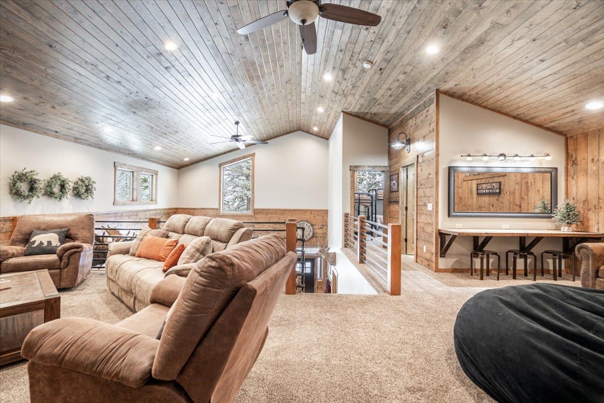 Henry's Lake Hideaway