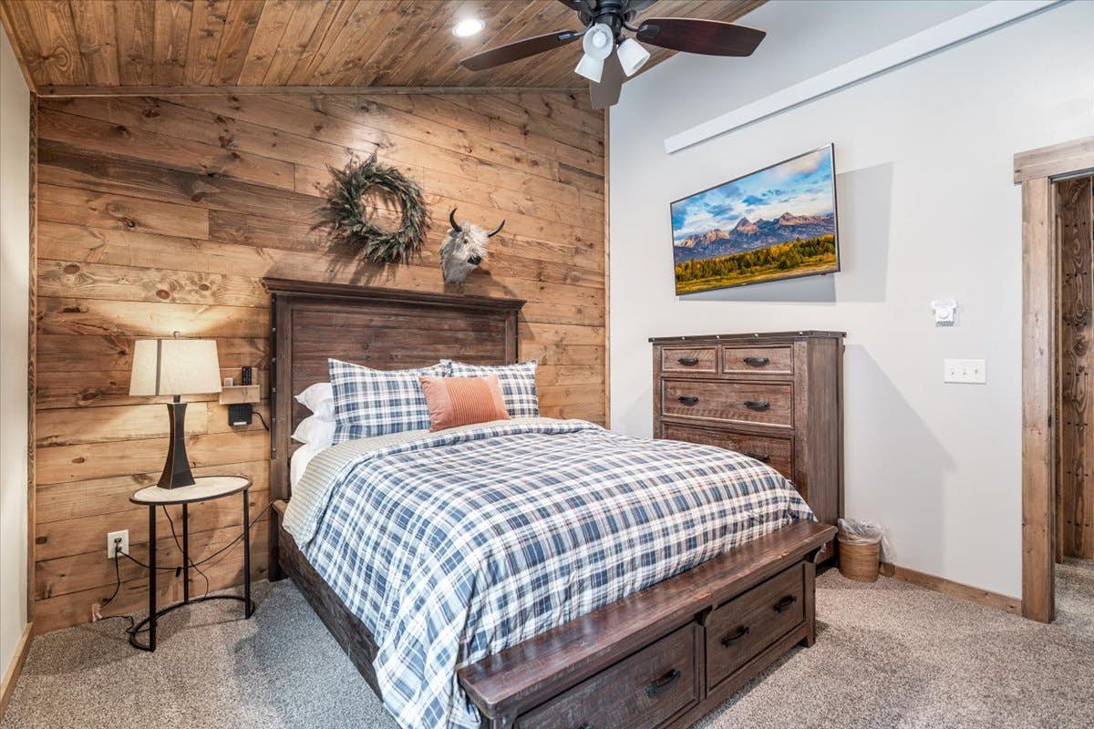 Henry's Lake Hideaway