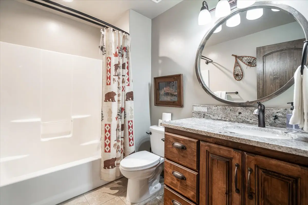 Henry's Lake Hideaway