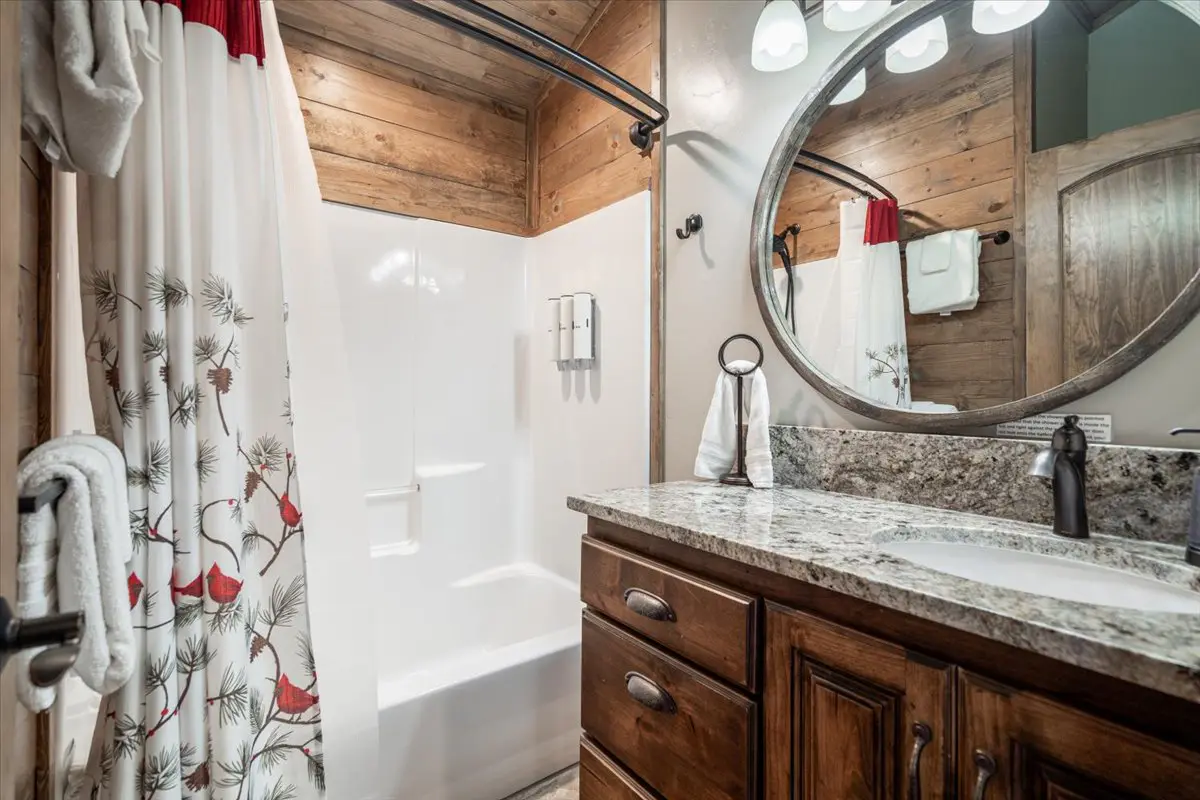 Henry's Lake Hideaway