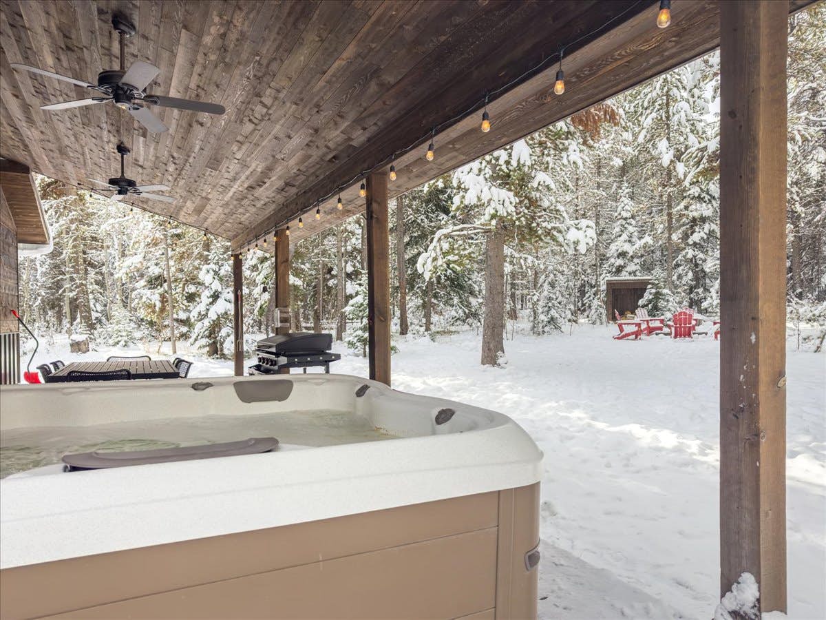 Henry's Lake Hideaway