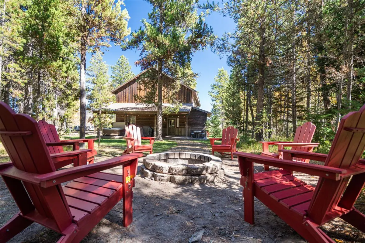 Henry's Lake Hideaway