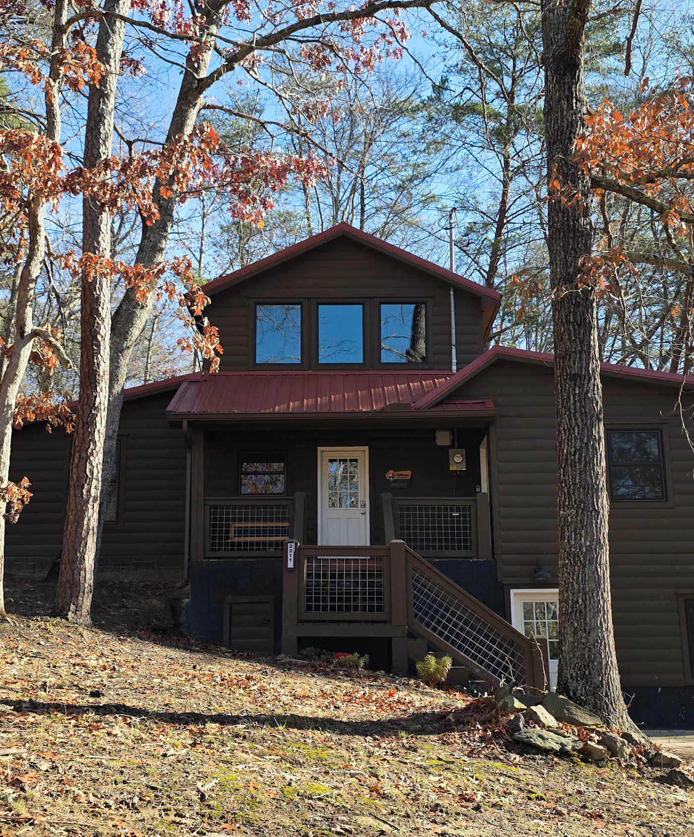 Serene Cabin Retreat・Hot Tub・Games・Grill・Firepit
