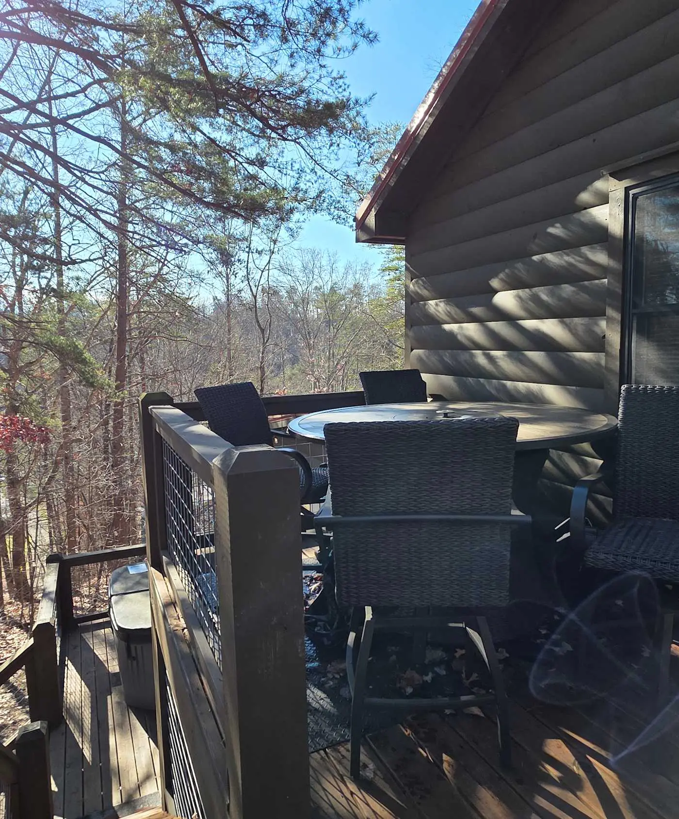 Serene Cabin Retreat・Hot Tub・Games・Grill・Firepit