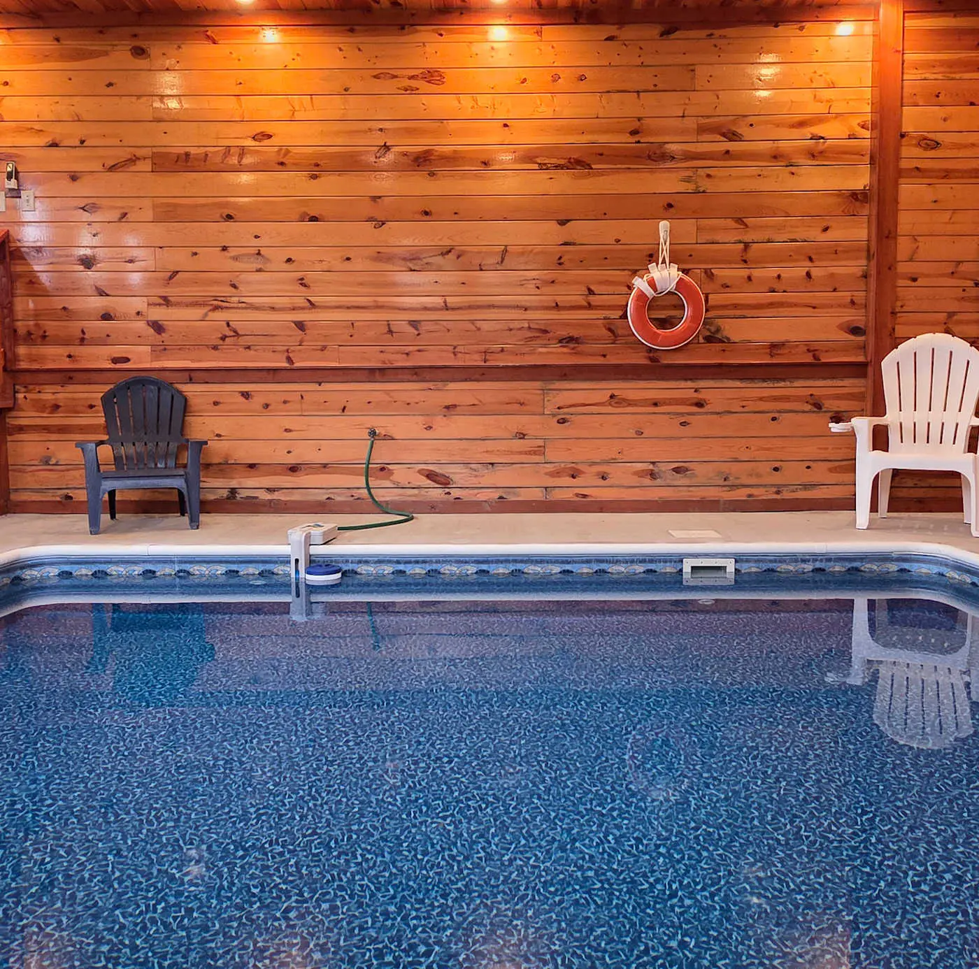 Luxe Sister Cabins, Sleeps 24, Pool, Hot Tub, Games