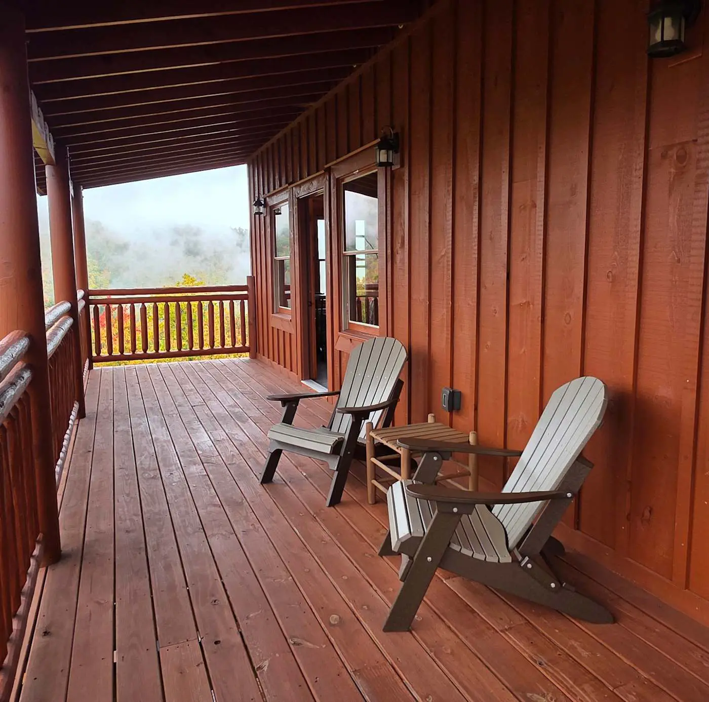 Luxe Sister Cabins, Sleeps 24, Pool, Hot Tub, Games