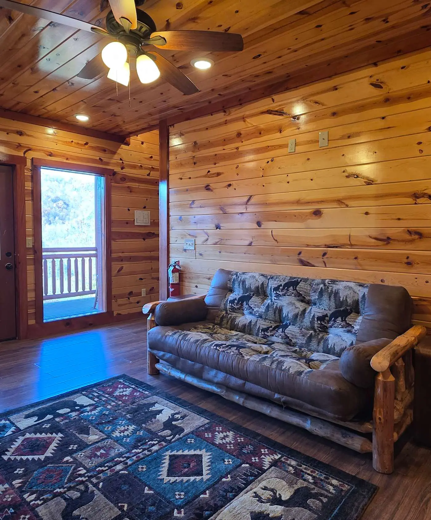 Luxe Sister Cabins, Sleeps 24, Pool, Hot Tub, Games