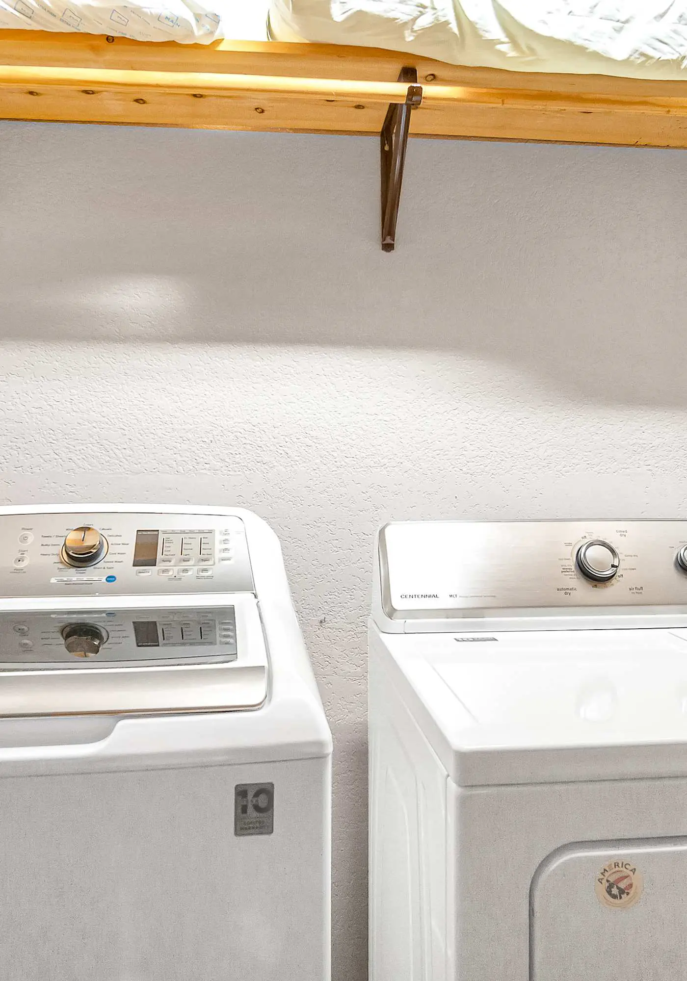 Luxe Sister Cabins, Sleeps 24, Pool, Hot Tub, Games