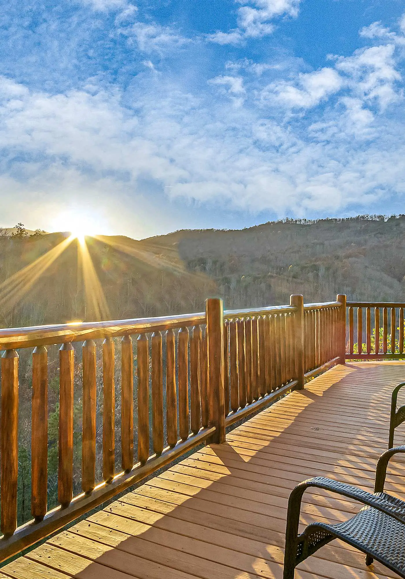 Luxe Sister Cabins, Sleeps 24, Pool, Hot Tub, Games