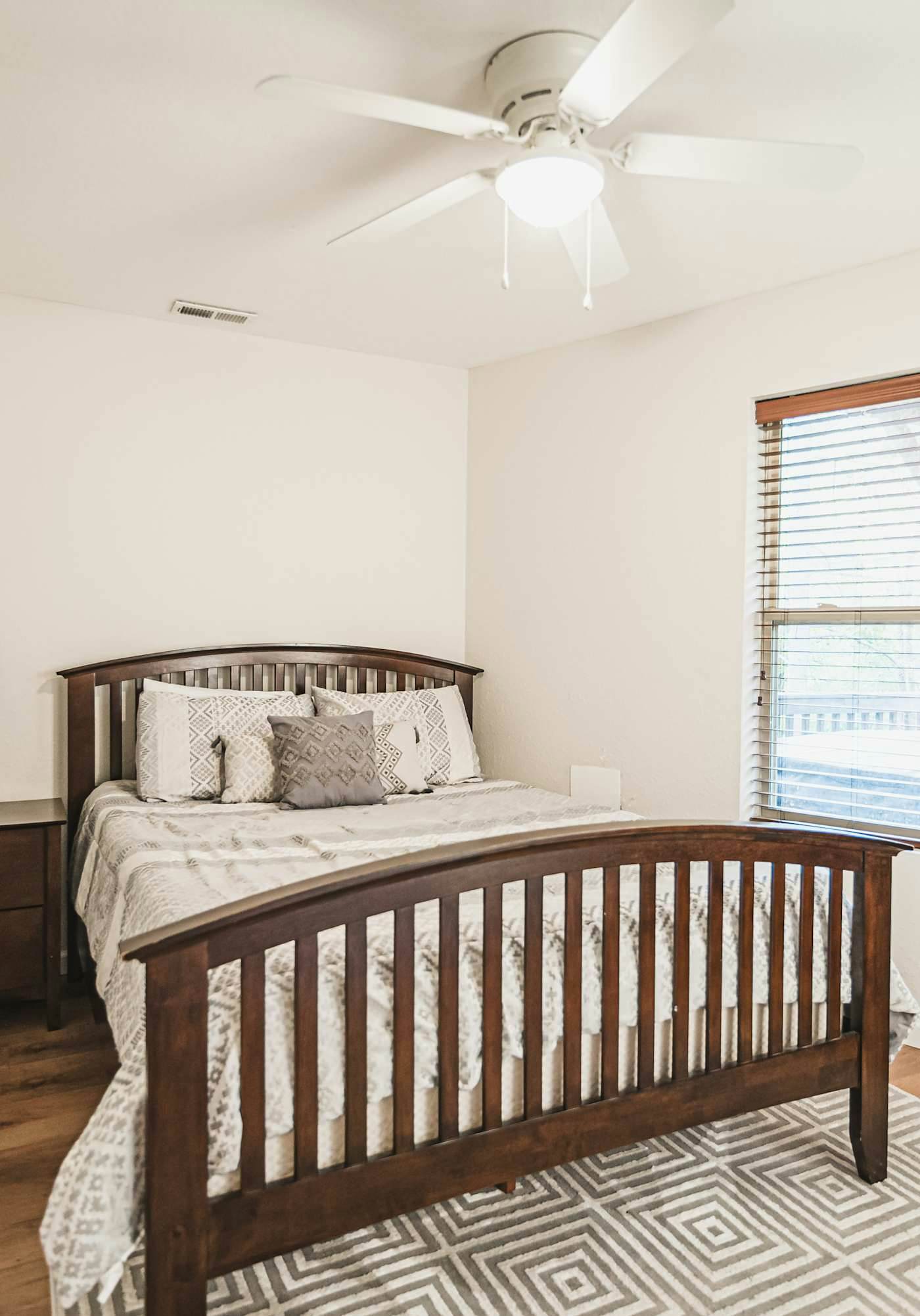 Lakefront Home w/Private Dock, Hot Tub & Sleeps 22