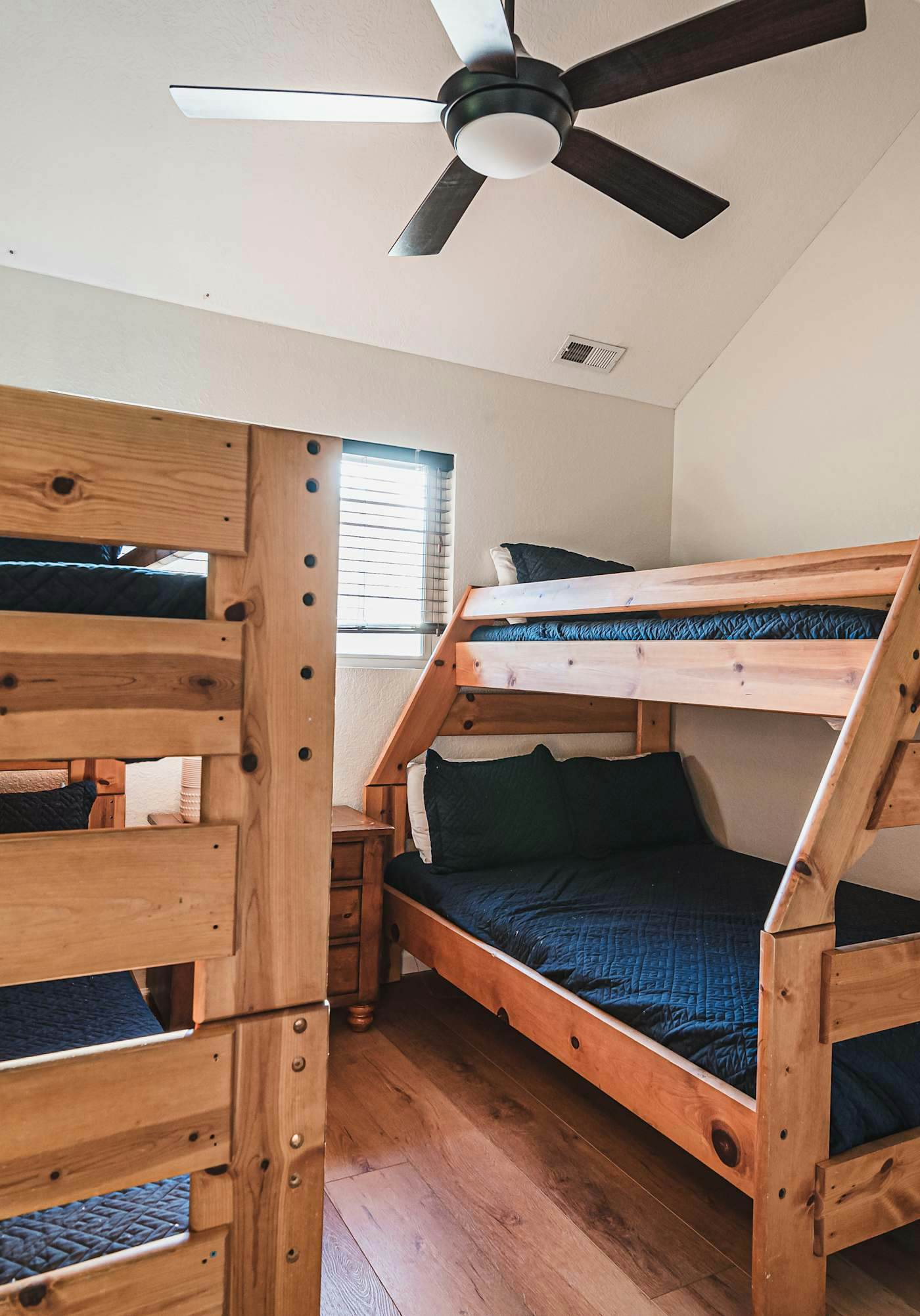 Lakefront Home w/Private Dock, Hot Tub & Sleeps 22