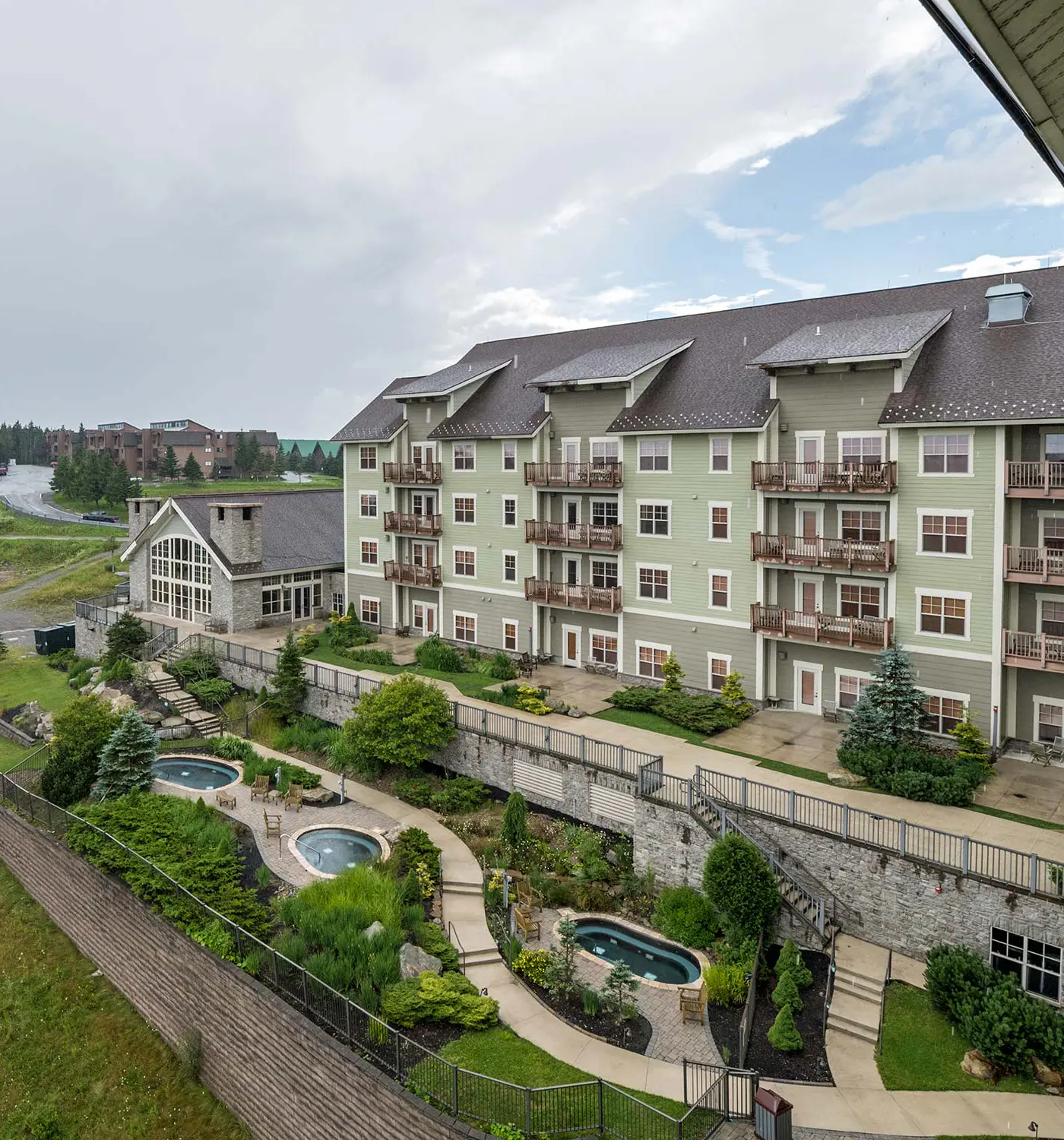 3 Br:   Soaring Eagle 405