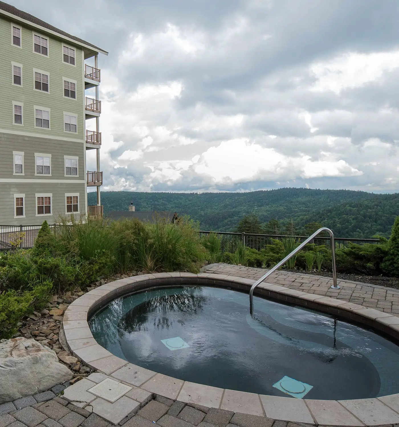 3 Br:   Soaring Eagle 405