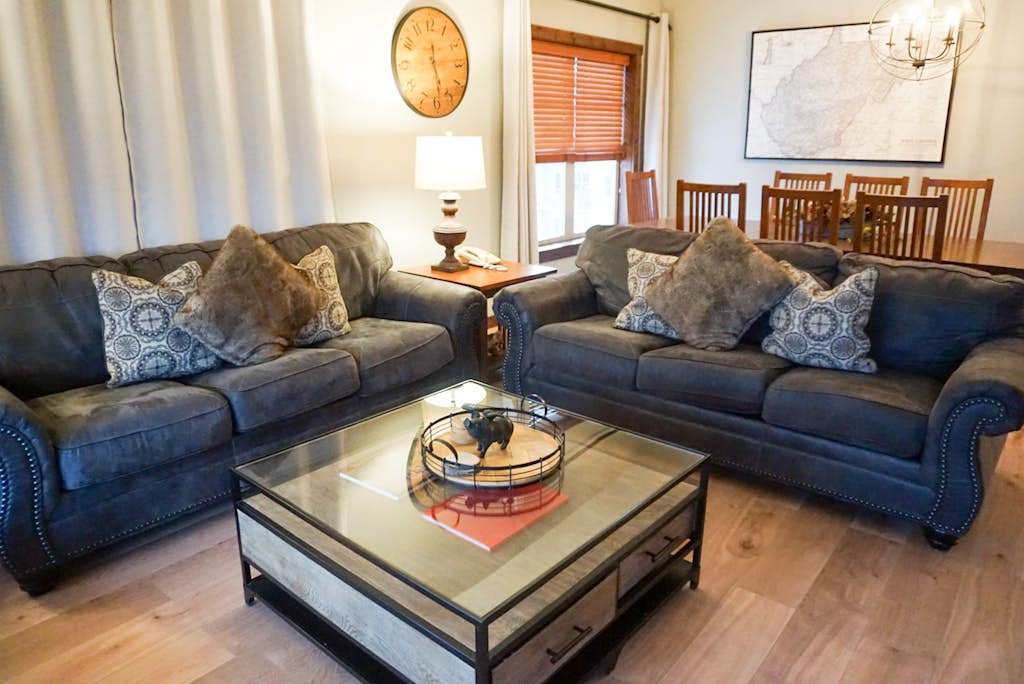 Soaring Eagle #405:  3 Br Location! Slope Side, Hot Tub
