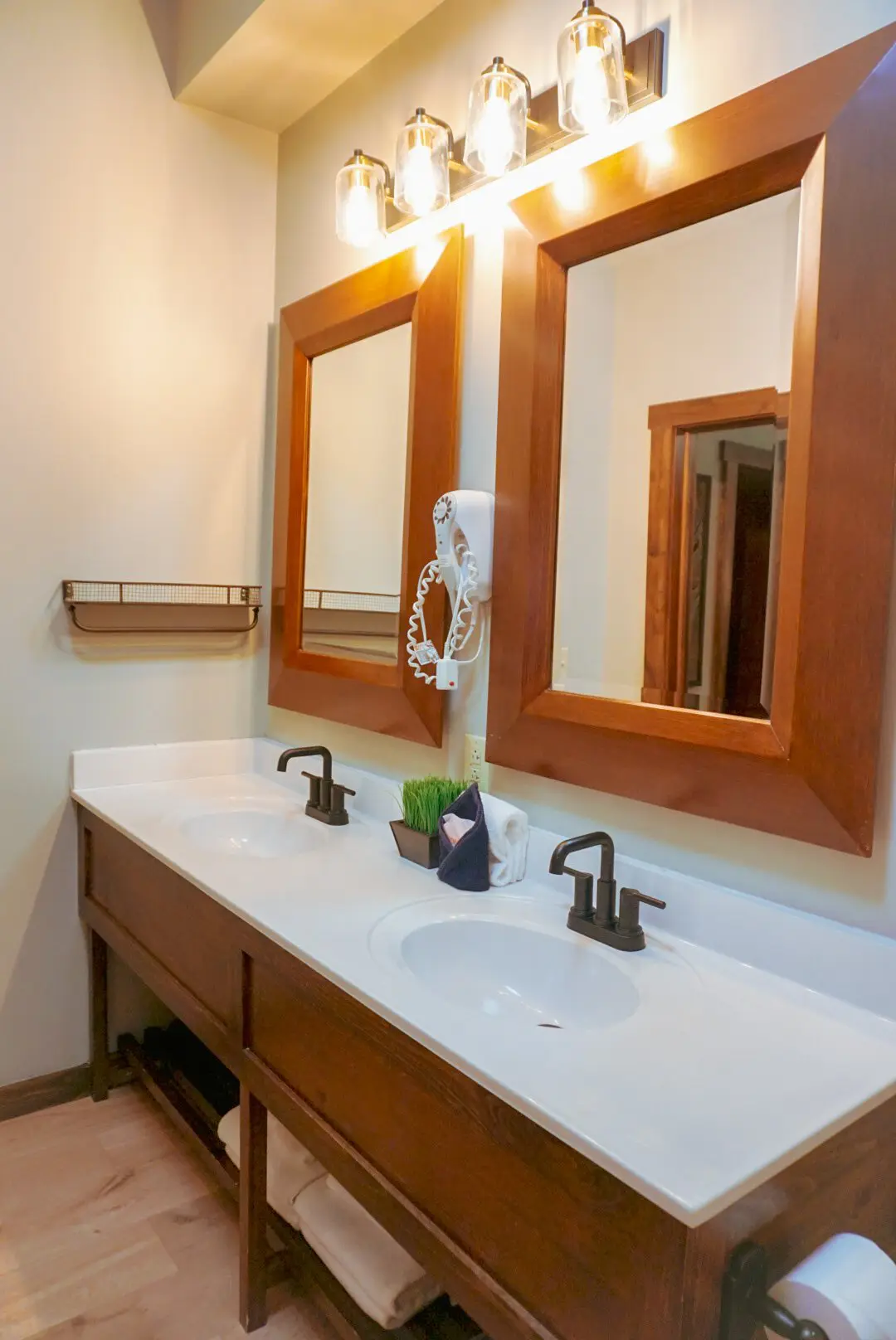 3 Br:   Soaring Eagle 405