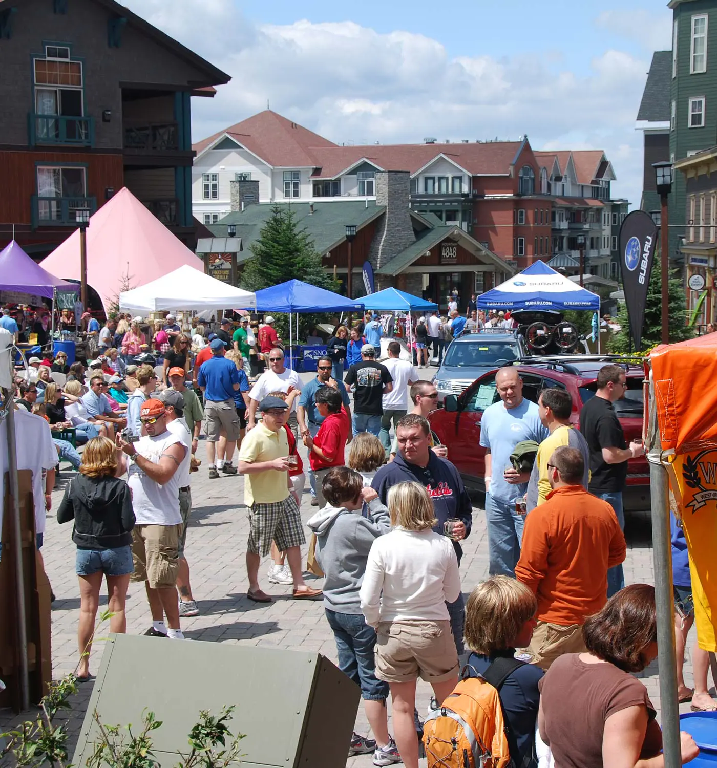 1 Br Junior Studio:  Expedition Station 120