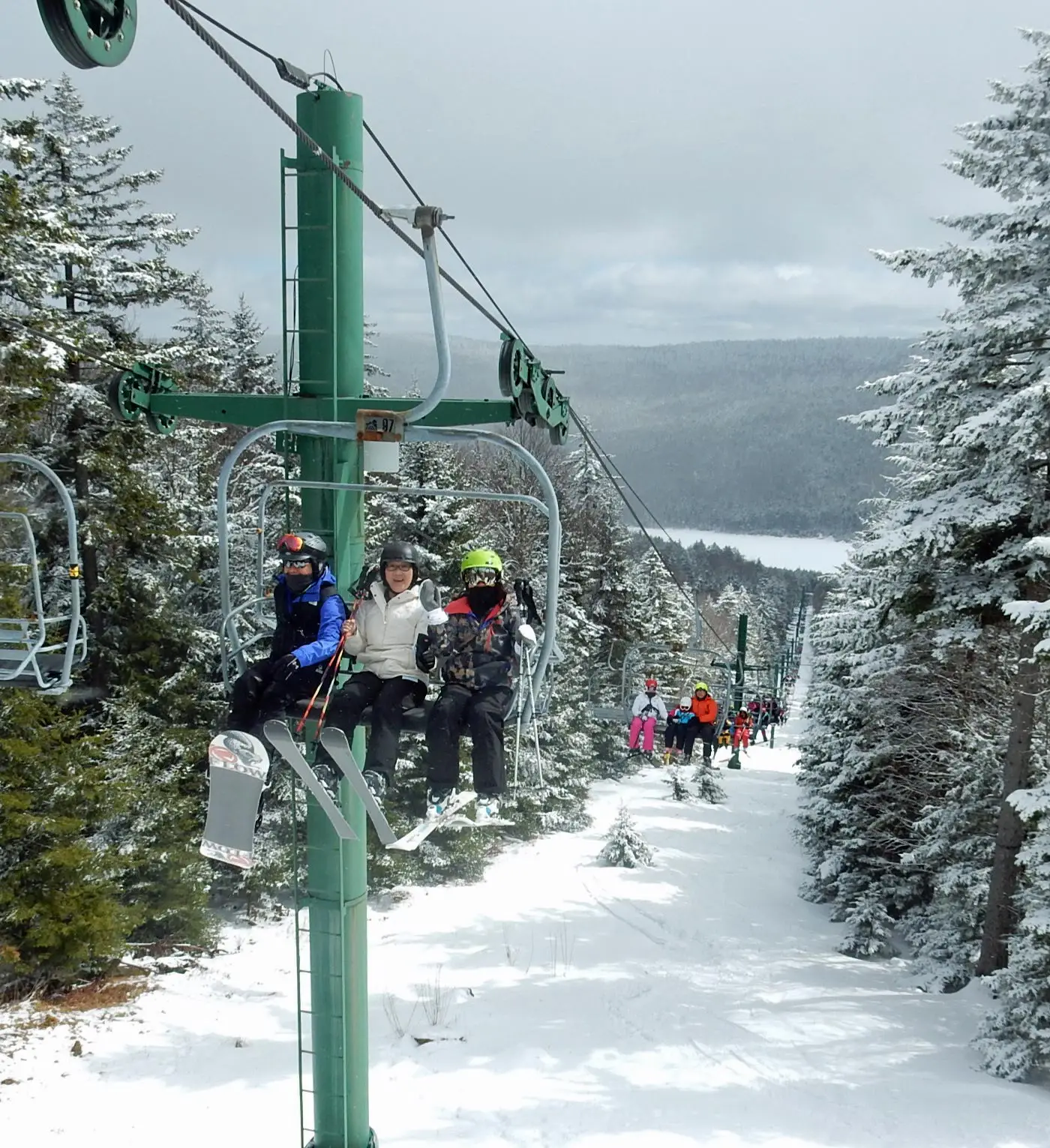 2 Br: Silver Creek 1215