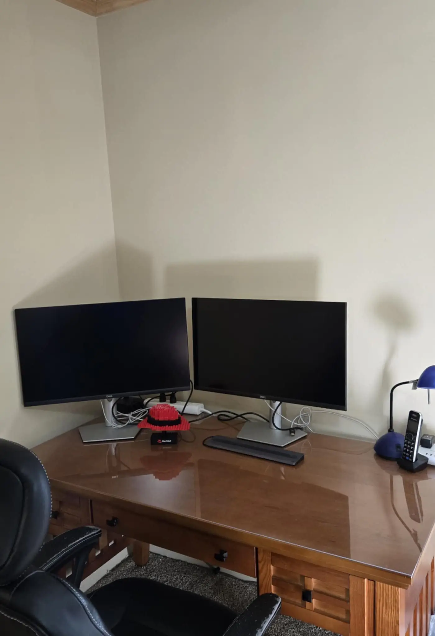 2 Br: Silver Creek 1215