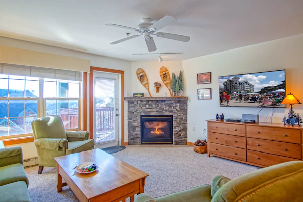 Camp 4 #2: 2 Bedrooms, 2.5 Baths: Slope Side, Gas Fireplace.