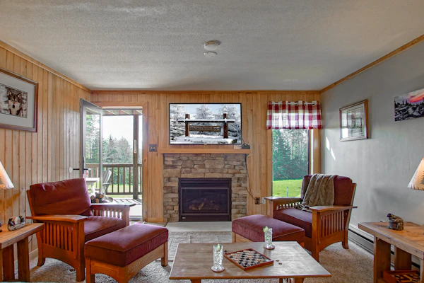 Powderidge #31: 2 Bedrooms, 2 Full Baths: Slope Side, Wood Fireplace.