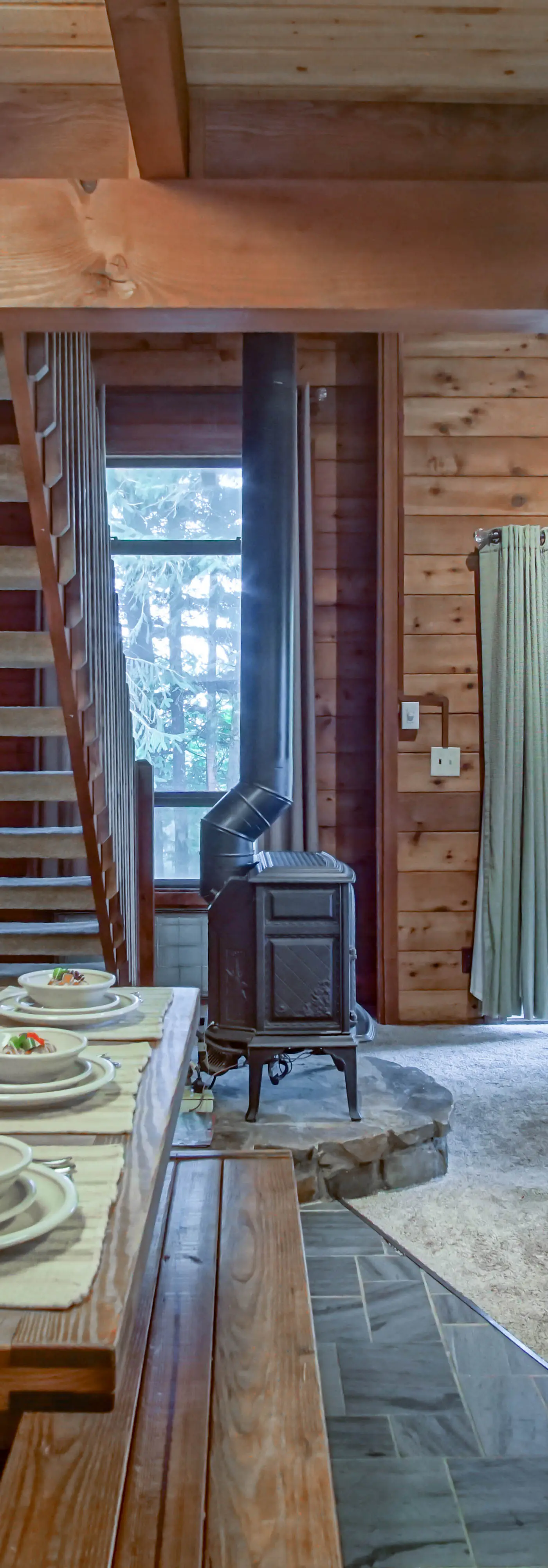 2 Br Plus Loft:  Powder Monkey 4