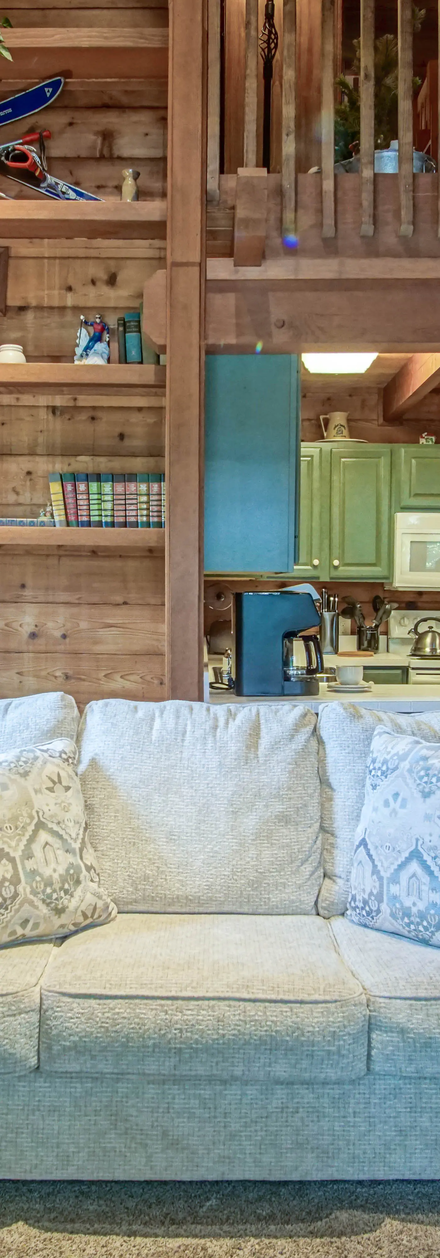 2 Br Plus Loft:  Powder Monkey 4