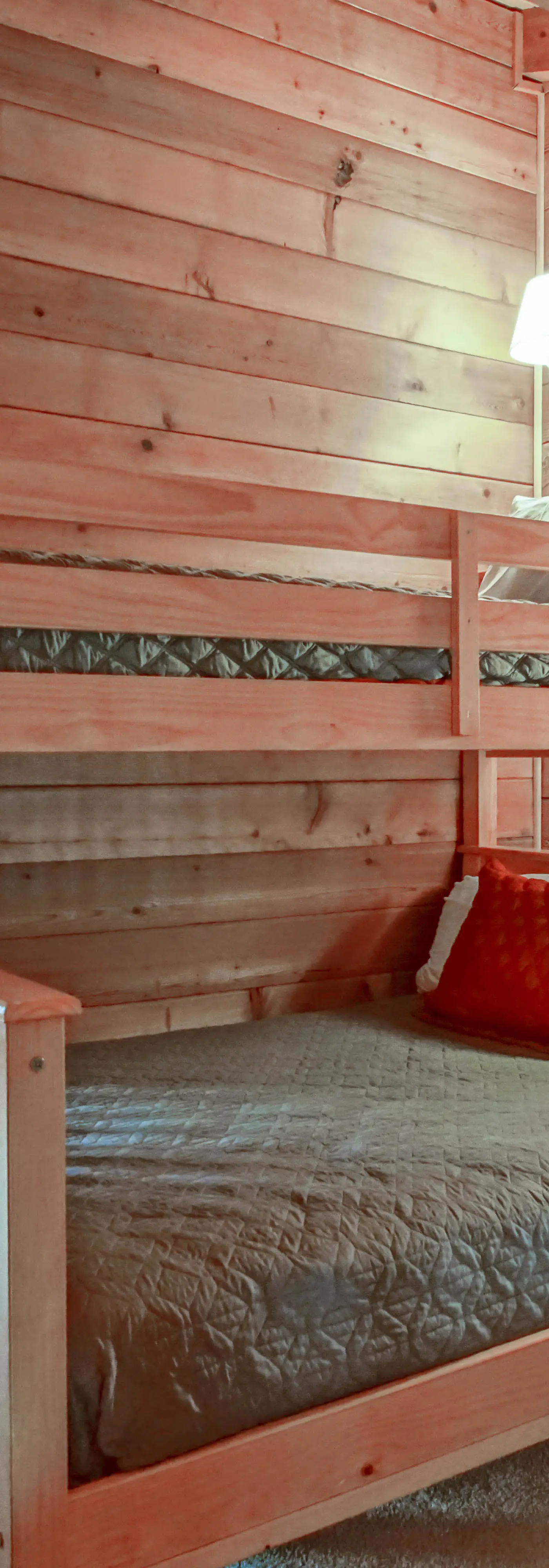 2 Br Plus Loft:  Powder Monkey 4