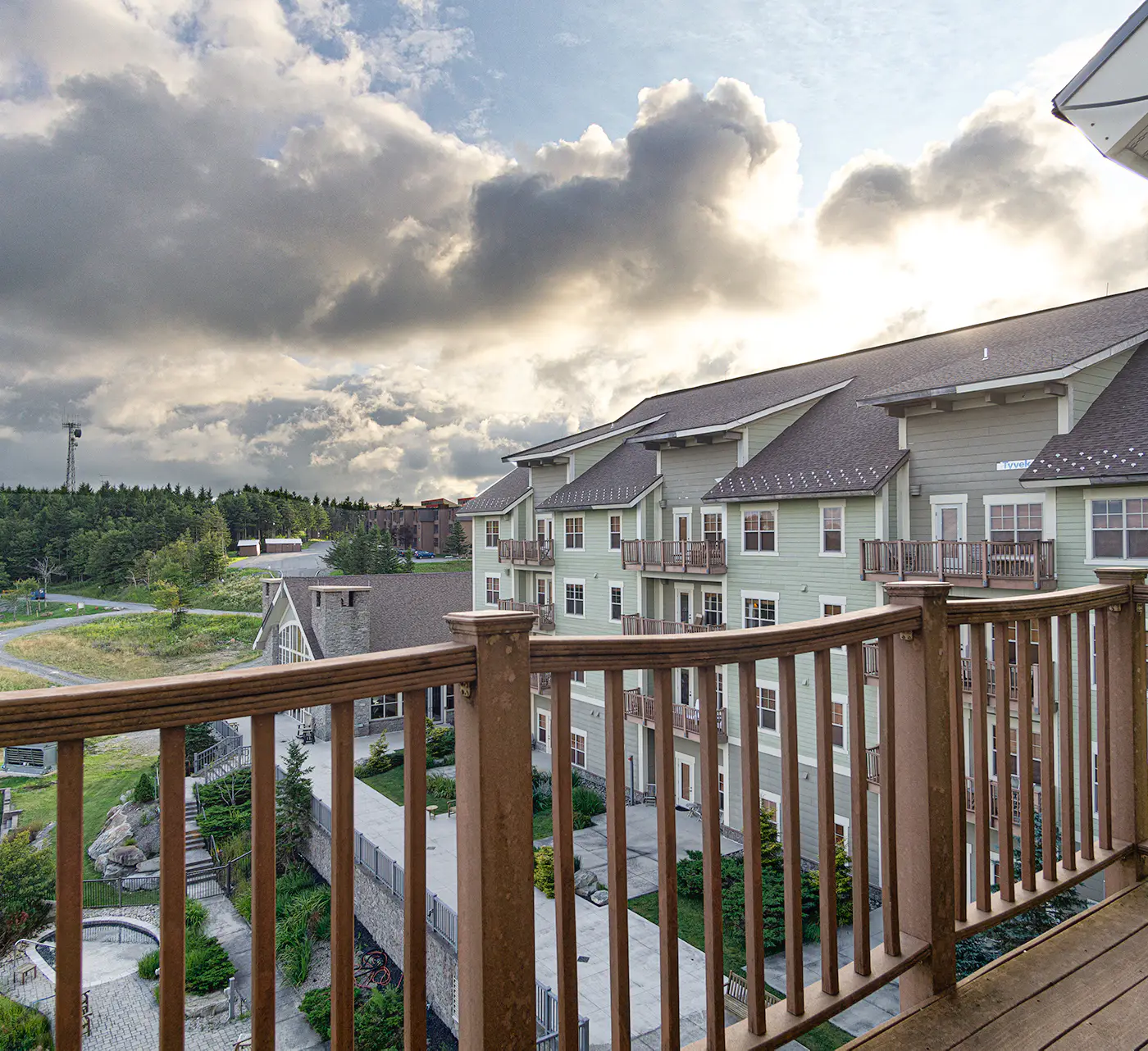 2 Br:   Soaring Eagle 406